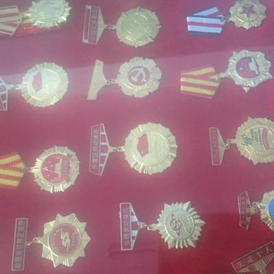 銀紀念章訂制與紀念銀幣定制 尊貴品味與企業形象的藝術呈現